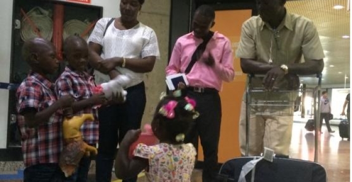Após dois anos morando em Três Coroas, casal consegue trazer filhos do Haiti