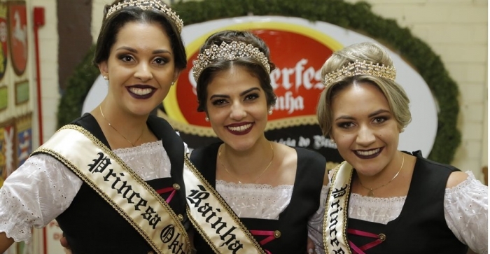 Oktoberfest de Igrejinha define rainha e princesas da 30ª edição.