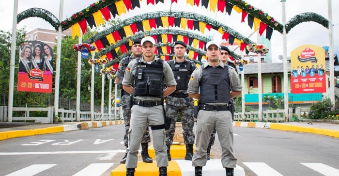1º Batalhão de Policiamento em Áreas Turísticas NA 30ª OKTOBERFEST DE IGREJINHA
